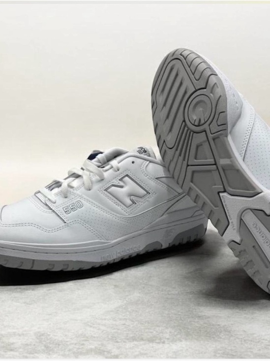 New Balance Other - New Balance 550 BB550PB1 White/Gray Leather Low Top Lace-Up Men's Sneakers New